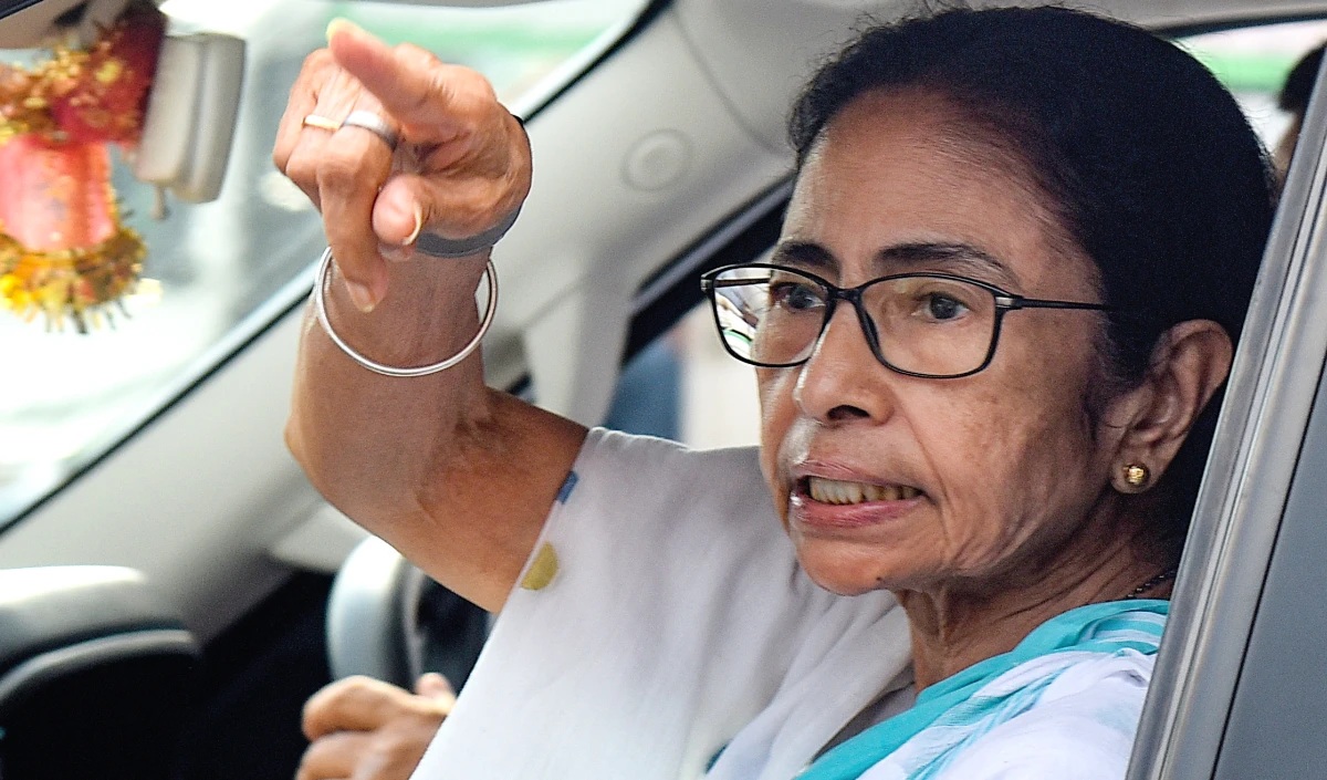 बंगाल संकट के बीच Mamata Banerjee का BJP पर बड़ा हमला: मुझे चुप कराने के लिए मेरी जान लेनी होगी