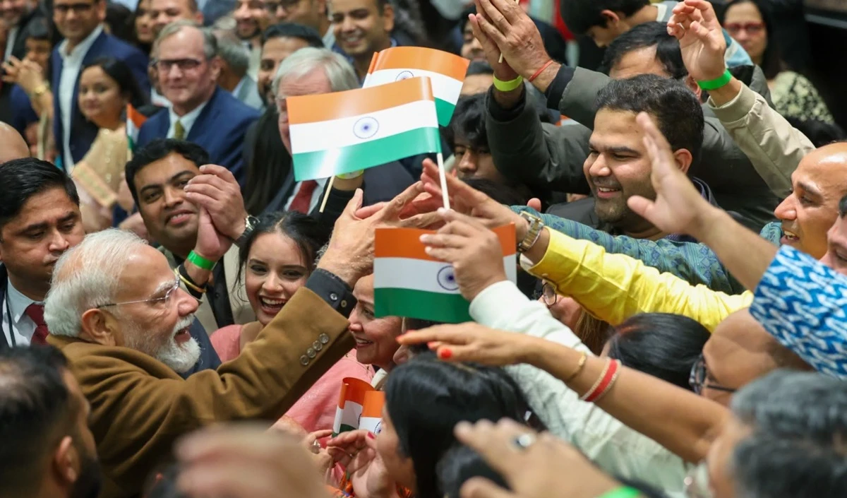 इसे कहते हैं Modi का जलवा, New Zealand की धरती पर कदम रखते ही PM ने रचा नया इतिहास, दोनों देशों के बीच Trade, Defence, Strategic Partnership होगी और मजबूत