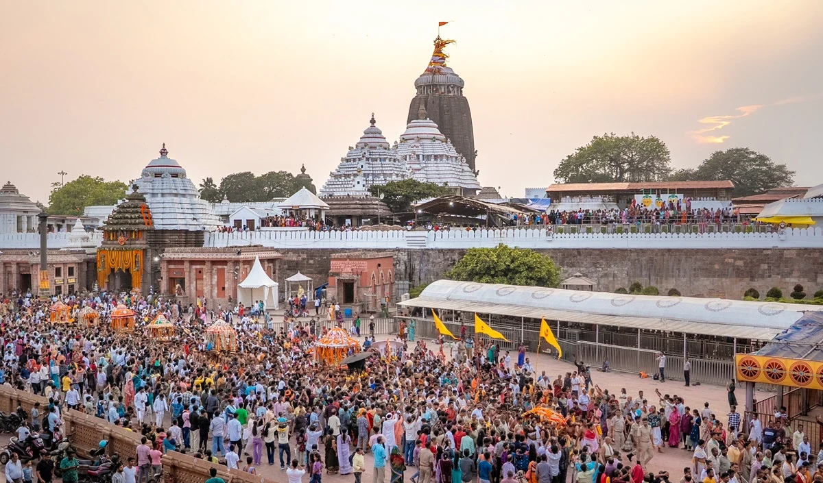 Puri Rath Yatra 2026 Full Schedule: जानें किस दिन होगी कौन सी रस्म, ये रहा पूरा 12 दिनों का Calendar Puri Rath Yatra 2026 Full Schedule: जानें किस दिन होगी कौन सी रस्म, ये रहा पूरा 12 दिनों का Calendar