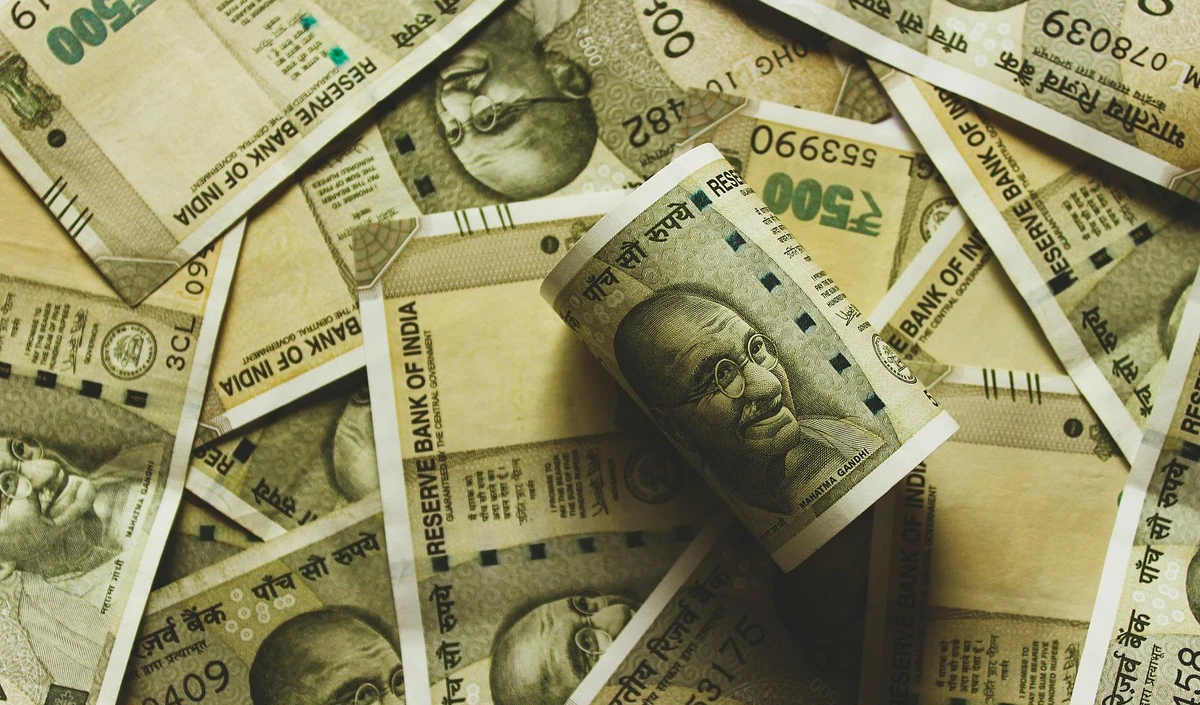 Rupee Rupee
