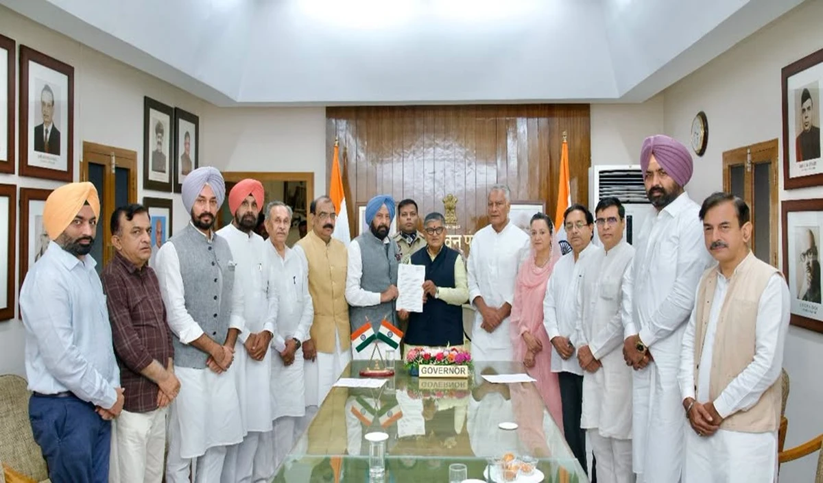 Punjab BJP ने Governor को सौंपा ज्ञापन, AAP पर लगाए अभूतपूर्व धांधली के आरोप