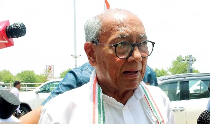 Ram Mandir चंदा विवाद पर Digvijaya Singh का सवाल: चंपत राय को क्यों बचा रहे PM Modi?