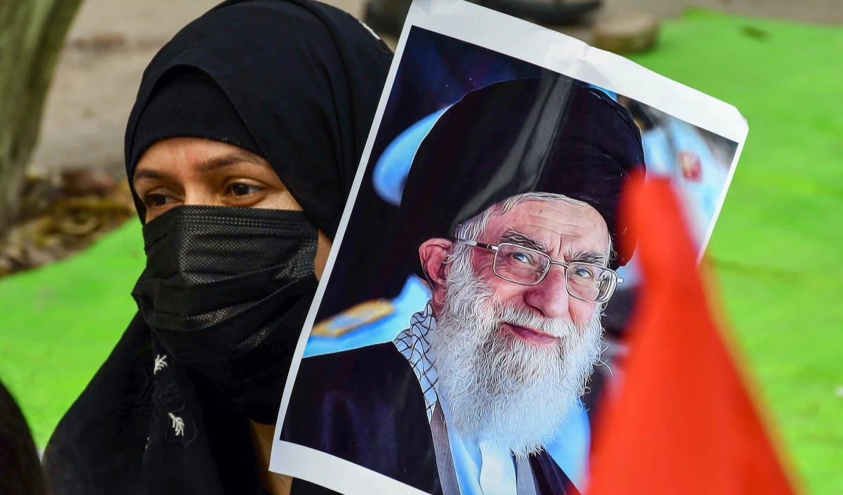 US-Iran Tension के बीच Donald Trump का बड़ा दावा, Ayatollah Ali Khamenei के बेटे मुज्तबा 