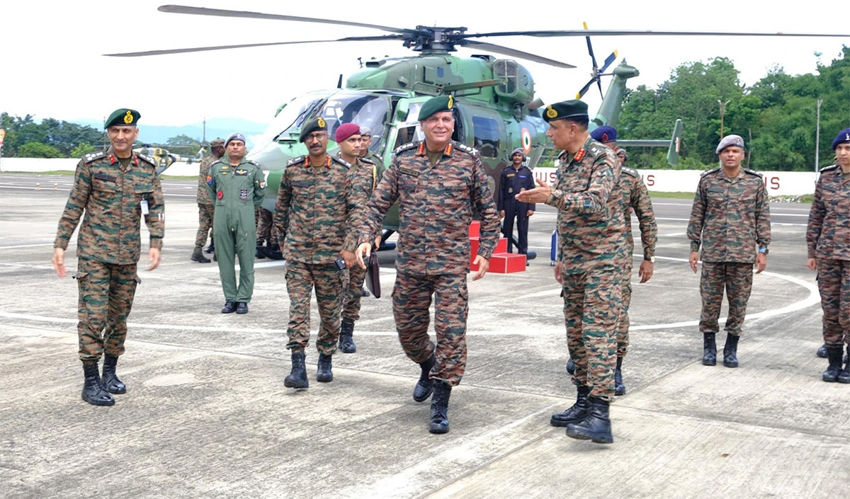 Vanakkam Poorvottar: अचानक Siliguri Corridor पहुँचे Army Chief General Dhiraj Seth, Chicken Neck पर भारत कर रहा बड़ी तैयारी
