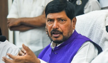 मोदी के मंत्री का दावा: Monsoon Session में पास होंगे महिला आरक्षण और परिसीमन बिल