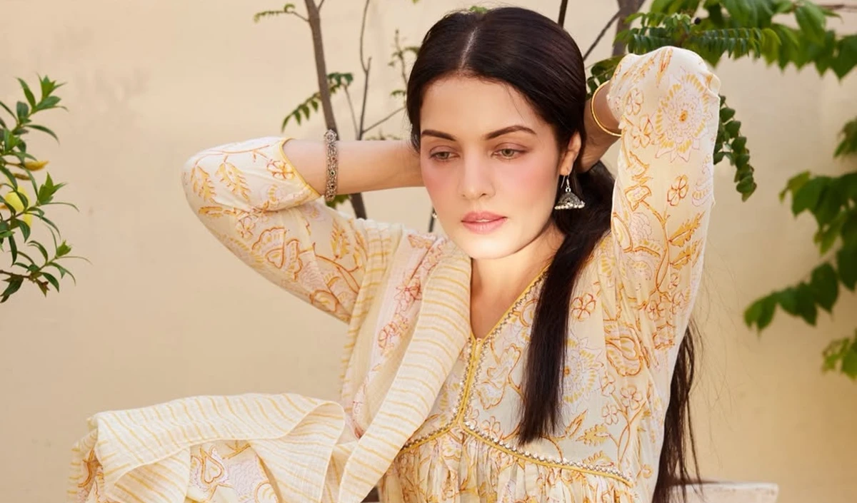 सदमे ने मुझे मजबूत नहीं बनाया, बल्कि तोड़ा… तलाक की लड़ाई के बीच Celina Jaitly का छलका दर्द, बेटों को याद कर लिखा बेहद भावुक नोट सदमे ने मुझे मजबूत नहीं बनाया, बल्कि तोड़ा… तलाक की लड़ाई के बीच Celina Jaitly का छलका दर्द, बेटों को याद कर लिखा बेहद भावुक नोट