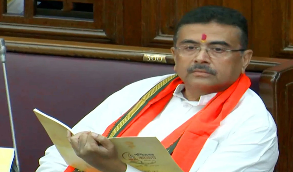 Murshidabad Train Accident: स्कूल वैन और ट्रेन की भीषण टक्कर में 3 छात्रों की मौत, West Bengal CM ने दिए जांच के आदेश