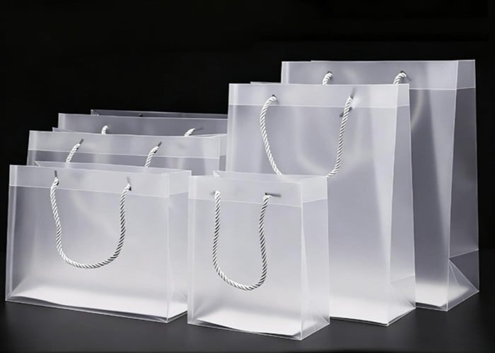 Recycling Tips: इन Best Uses के साथ बेकार प्लास्टिक बैग्स को बनाएं अपने घर का मददगार