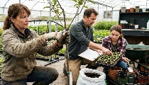 Nature Lovers के लिए सुनहरा मौका: Gardening को बनाएं अपना Career, इन Skill Courses से मिलेगी नई पहचान Nature Lovers के लिए सुनहरा मौका: Gardening को बनाएं अपना Career, इन Skill Courses से मिलेगी नई पहचान