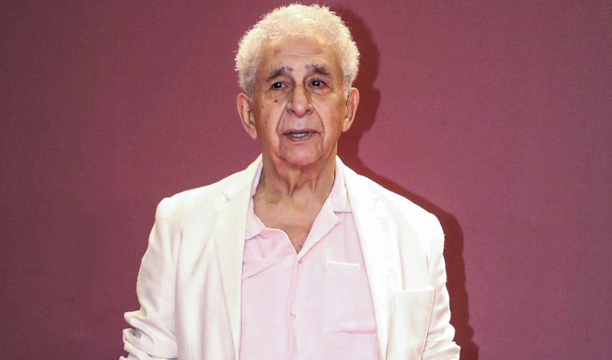 Naseeruddin Shah Birthday | बेबाक अंदाज़, खुद पर शक और अनकहे डरों से भरी उनकी किताब And Then One Day: A Memoir की दास्तान​