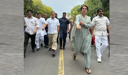 PM के दरवाजे पर कांग्रेस की दस्तक...राहुल गांधी ने की सोशल मीडिया पर अपील, 7 लोक कल्याण मार्ग पर धरने में शामिल हों देशवासी