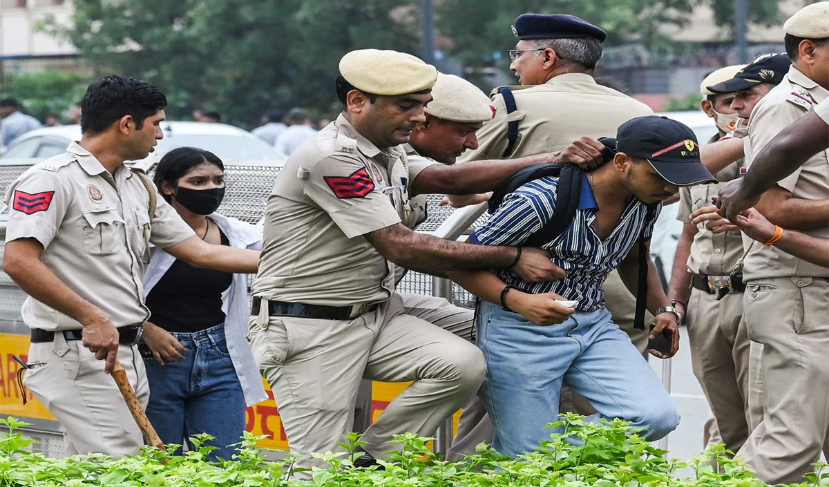 दंगा करने वालों का पासपोर्ट होगा रद्द! CJP प्रोटेस्ट के बीच दिल्ली पुलिस सख्त