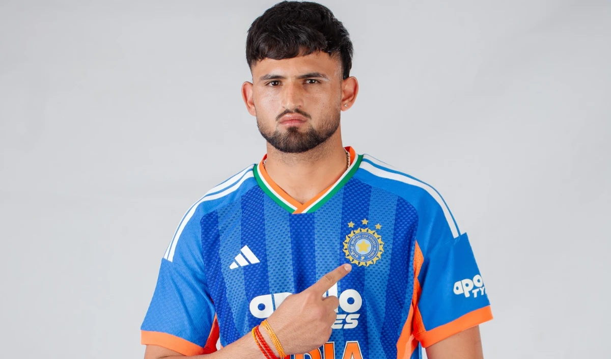 Ashok Sharma: 154.2 kmph की रफ्तार और कड़ा संघर्ष, किसान का बेटा बना India का नया पेस सनसनी Ashok Sharma: 154.2 kmph की रफ्तार और कड़ा संघर्ष, किसान का बेटा बना India का नया पेस सनसनी