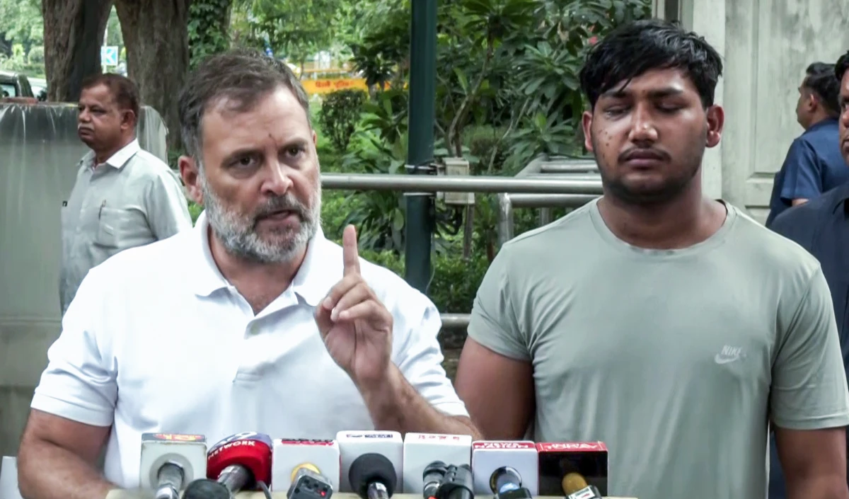 Rahul Gandhi का बड़ा हमला: धर्मेंद्र प्रधान अपराधी शिक्षा मंत्री, उन्हें जाना होगा!