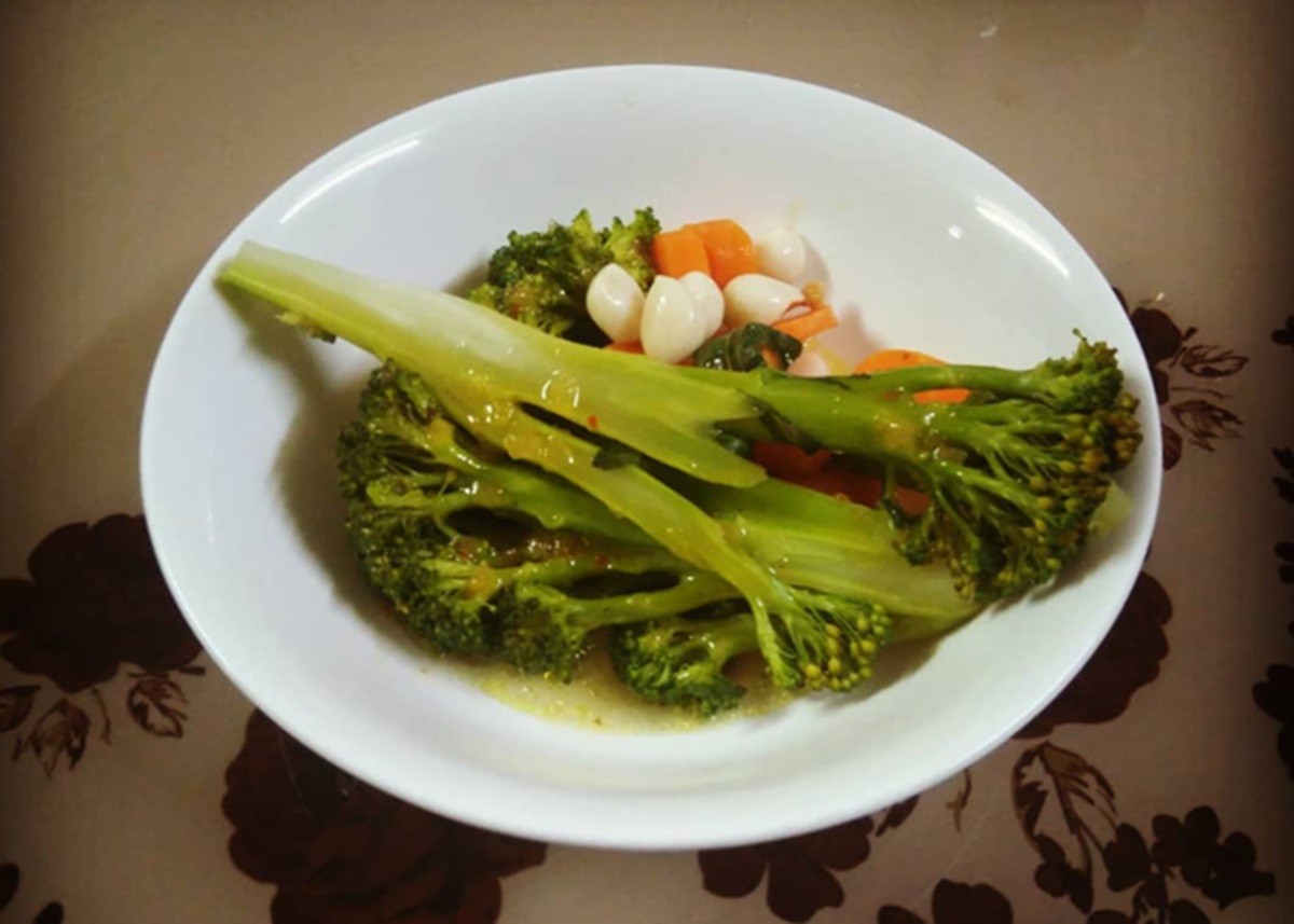 Health Tips: लिवर को सुरक्षित रखने के लिए अपनाएं ये Superfoods, शरीर में नहीं टिकेंगे Toxins
