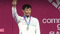 Commonwealth Games 2026: Rishikanta Singh Chanambam का धमाकेदार प्रदर्शन, Snatch में नया Record बनाकर जीता Silver Medal Commonwealth Games 2026: Rishikanta Singh Chanambam का धमाकेदार प्रदर्शन, Snatch में नया Record बनाकर जीता Silver Medal