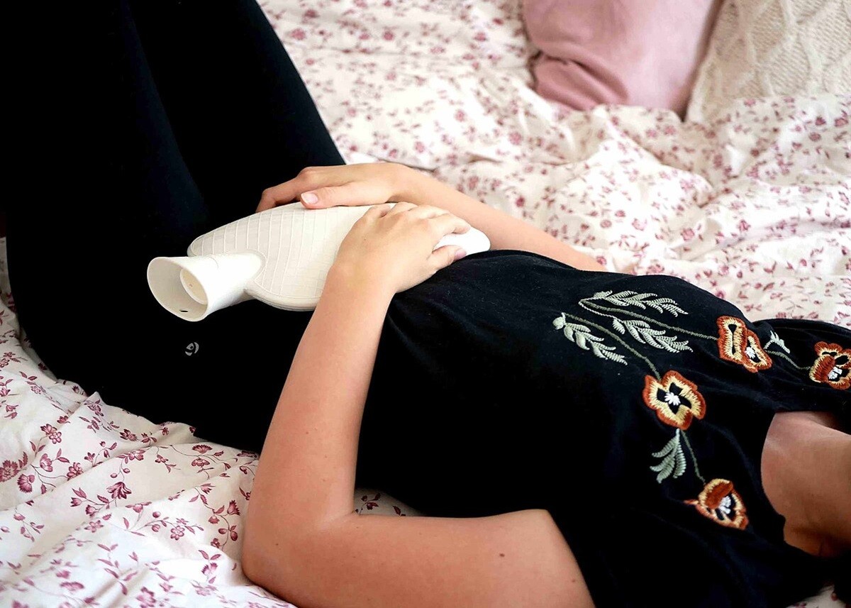 Women Health: सावधान! पानी की कमी बढ़ा सकती है दर्द, Fatigue और Mood Swings से बचने के लिए अपनाएं ये Health Tips