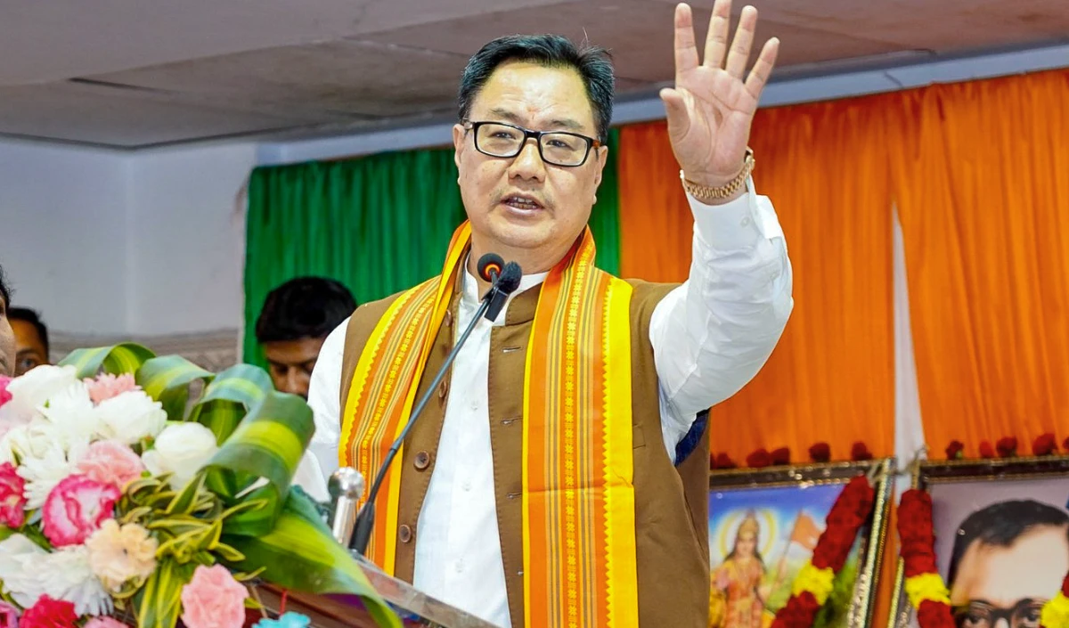 पेपर लीक बिल पर Lok Sabha में 10 घंटे बहस को तैयार सरकार, बोले Kiren Rijiju
