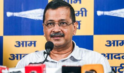 Arvind Kejriwal का बड़ा आरोप, E20 Petrol को लेकर Auto Sector पर दबाव बना रही केंद्र सरकार