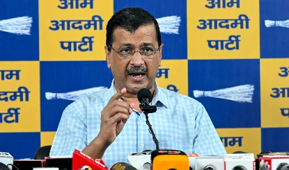 Arvind Kejriwal का आरोप: E20 Petrol जनता पर थोपा, गाड़ियां हो रही हैं खराब, माइलेज भी घटा