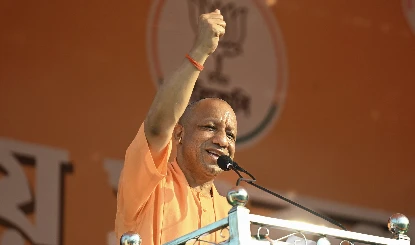 पहचान के संकट से निकलकर UP बना देश की Top-3 Economy: CM Yogi का दावा