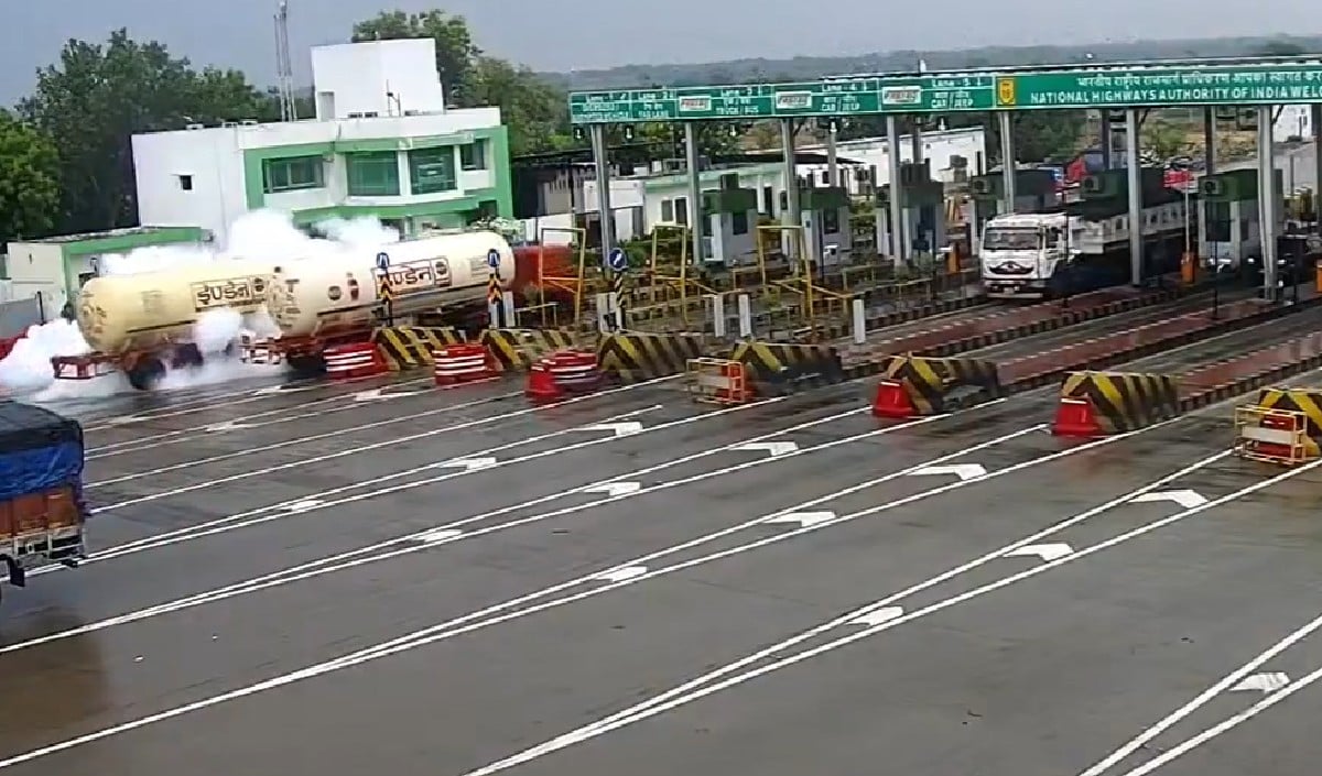 Kaushambi Toll Plaza पर मौत का 