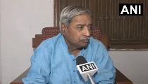 Ram Mandir के चंदे में घोटाला? Vinay Katiyar बोले- PM Modi से की थी बात, अब जेल जाएंगे दोषी Ram Mandir के चंदे में घोटाला? Vinay Katiyar बोले- PM Modi से की थी बात, अब जेल जाएंगे दोषी