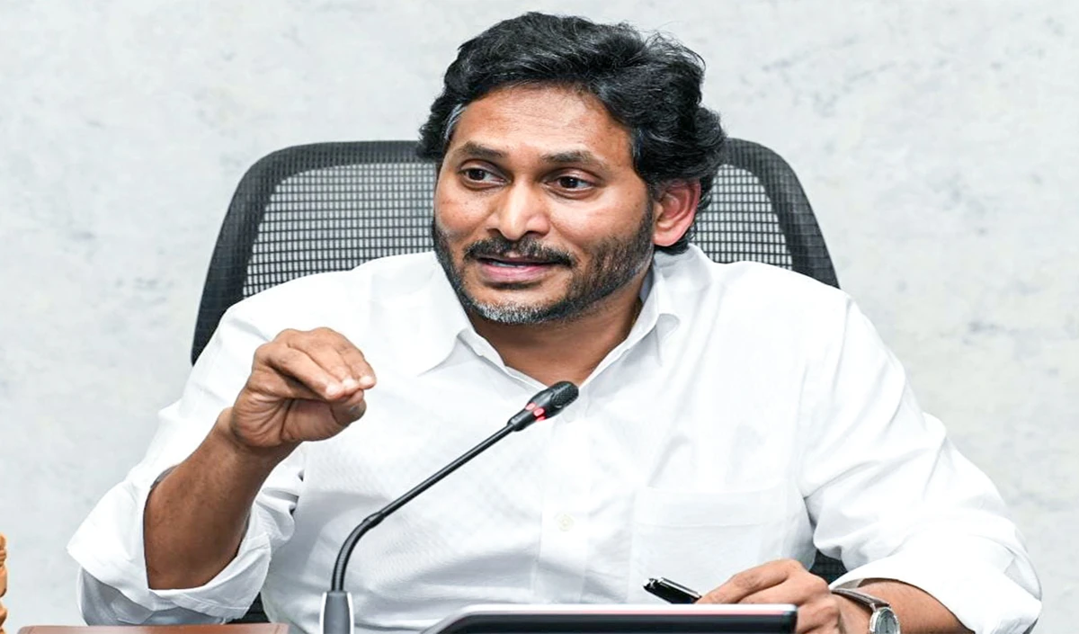 YSRCP का बड़ा आरोप: Jagan Reddy की लोकप्रियता से घबराई Chandrababu Naidu सरकार, दौरों पर लगाई पाबंदियां