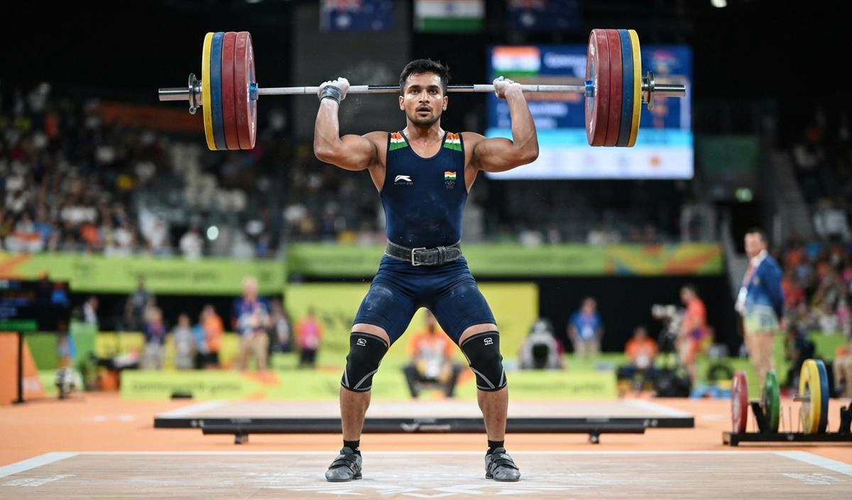 Lovepreet Singh ने Weightlifting में जीता रजत, नीरज चोपड़ा भालाफेंक फाइनल में Lovepreet Singh ने Weightlifting में जीता रजत, नीरज चोपड़ा भालाफेंक फाइनल में