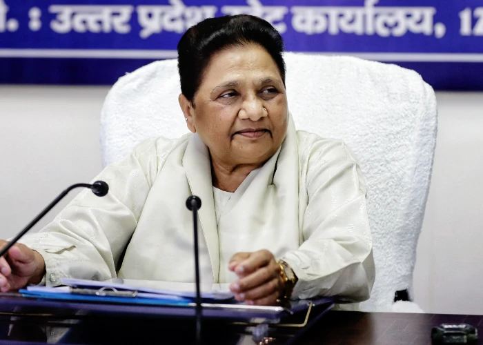 Sant Ravidas Nagar की नाम बहाली का Mayawati ने किया स्वागत, UP Govt से की अन्य जिलों पर बड़ी मांग