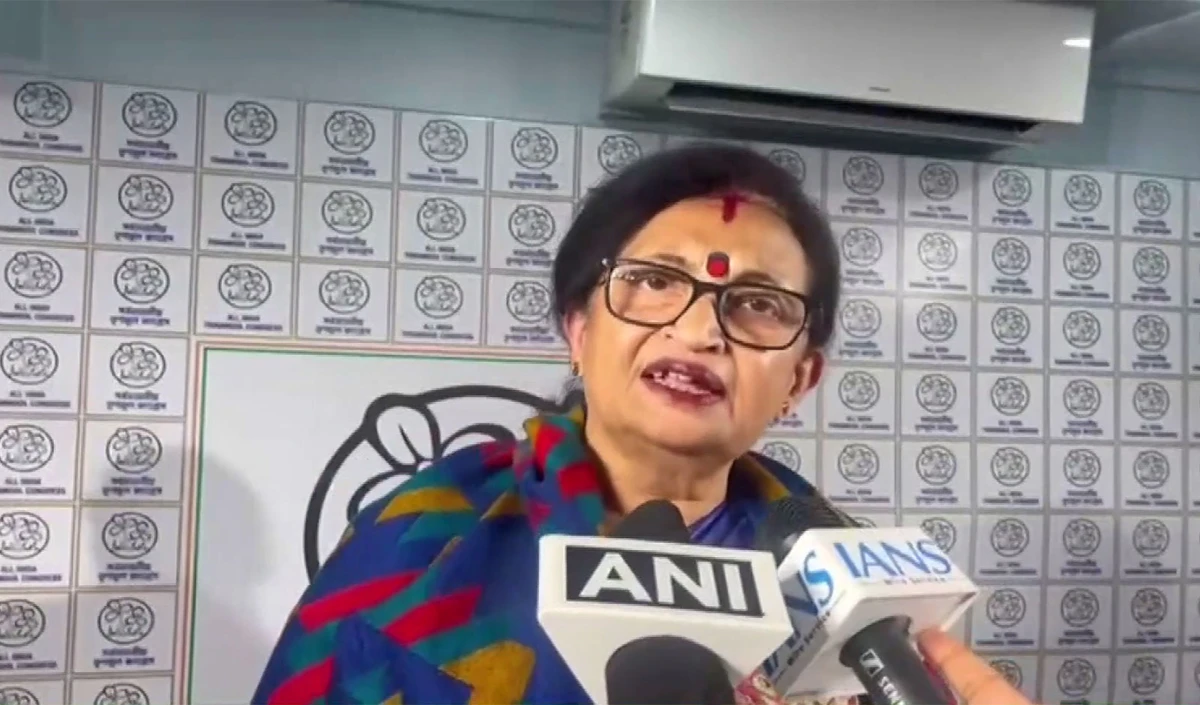 Mamata Banerjee को एक और बड़ा झटका, Bengal TMC चीफ चंद्रिमा ने सभी पदों से दिया इस्तीफा