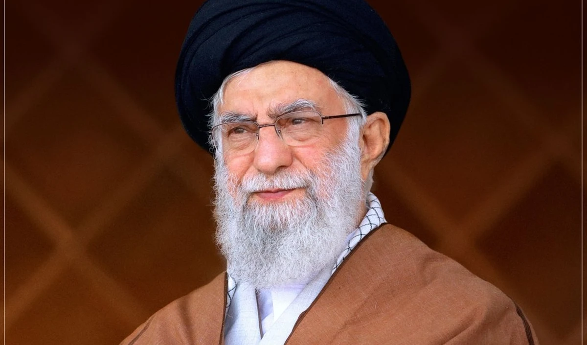दुनिया का सबसे नीच आदमी जिंदा क्यों? Khamenei के अंतिम संस्कार में Donald Trump के खिलाफ लगे भड़काऊ नारे