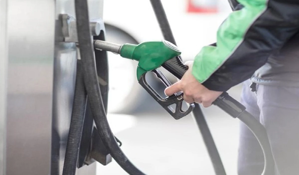 E20 Petrol पर India का खंडन, Bhutan के पत्रकार बोले- हमारी रिपोर्ट सच्ची