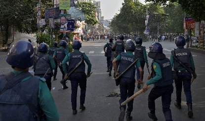 Bangladesh NCP Rally Blast | ढाका के पास बांग्लादेश NCP की रैली में  जोरदार बम धमाका, शेख हसीना विरोधी कार्यक्रम के दौरान मची भगदड़