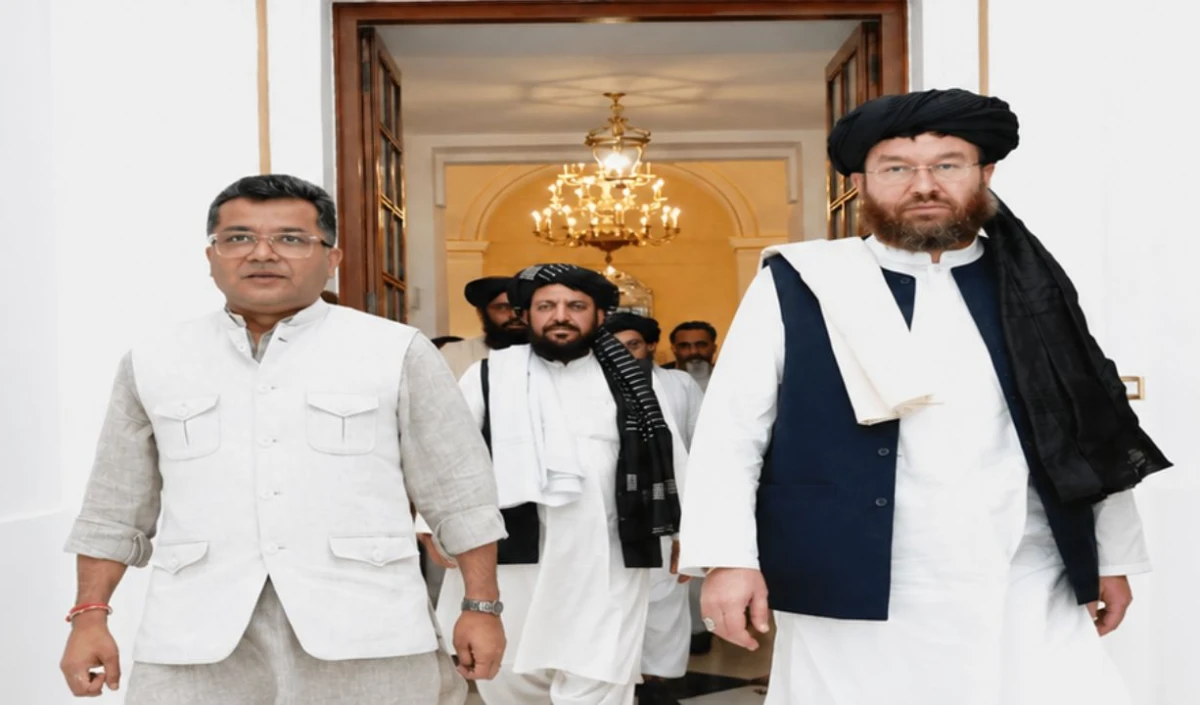 दुनिया का ध्यान कहीं और लगा था... इधर India और Afghanistan ने मिलकर बड़ा खेल कर दिया