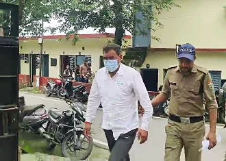 Badrinath Temple Theft Case: मुख्य आरोपी प्रमोद नौटियाल को जेल ले जाया गया, अब सह-आरोपी की Assets की होगी जांच