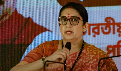 NEET Protest पर Smriti Irani का बड़ा बयान, कहा- GenZ और PM Modi के बीच नहीं है कोई दूरी