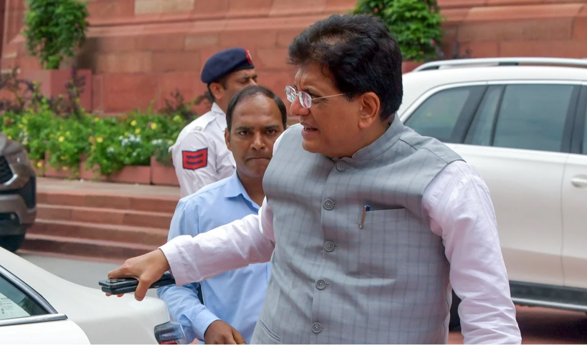 GeM portal से रक्षा क्षेत्र की खरीद 1.35 लाख करोड़ रुपये पार, Piyush Goyal ने दी जानकारी