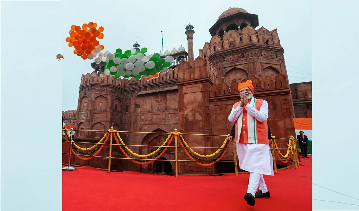 80 साल से लाल किले पर क्यों नहीं गाया वंदे मातरम? अब किस कानून से होगी शुरुआत, विवाद की जड़ क्या