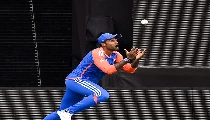 T20WC में Suryakumar के कैच पर T. Dilip: वह एक असाधारण मैच जिताऊ कैच था!