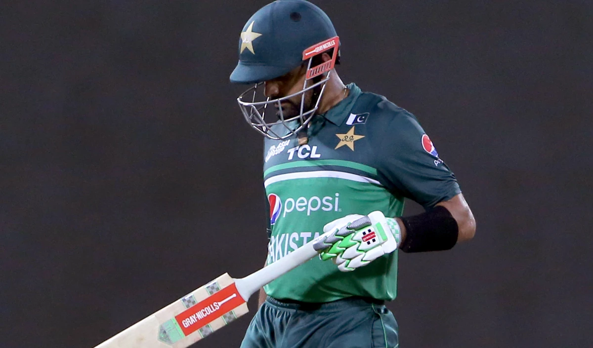 Babar Azam की दमदार वापसी, ICC Test रैंकिंग के टॉप 10 में फिर शामिल Babar Azam की दमदार वापसी, ICC Test रैंकिंग के टॉप 10 में फिर शामिल