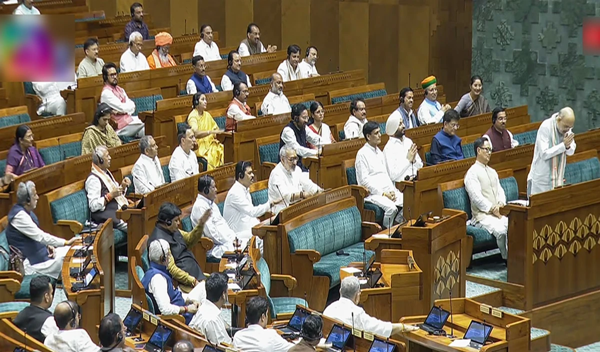 संसद में FCRA बिल पर संग्राम: JPC को भेजा गया विधेयक, विपक्ष ने बताया अल्पसंख्यक विरोधी