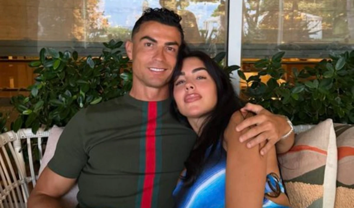Cristiano Ronaldo Cristiano Ronaldo