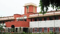 DU Syllabus Change: दिल्ली यूनिवर्सिटी ने PG History से हटाया Delhi Sultanate का पेपर, 22 कोर्स बाहर