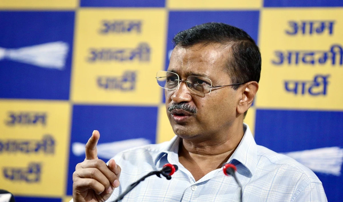 केजरीवाल का PM Modi पर वार: Independence Day भाषण में दिखा