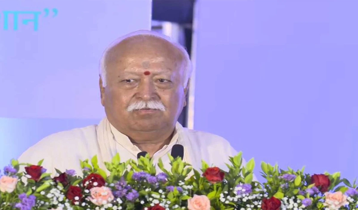 RSS Chief Mohan Bhagwat का बड़ा बयान, लोकतंत्र में Protest और Debate जरूरी, पर नागरिक कर्तव्य न भूलें