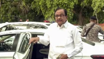 P Chidambaram ने PM Modi के बयान पर किया पलटवार, कहा दिमागी नक्सली होने पर गर्व है