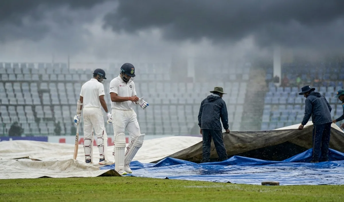 India vs Sri Lanka गॉल टेस्ट के दूसरे दिन बारिश से खेल रुका, भारत का स्कोर 288/2 India vs Sri Lanka गॉल टेस्ट के दूसरे दिन बारिश से खेल रुका, भारत का स्कोर 288/2