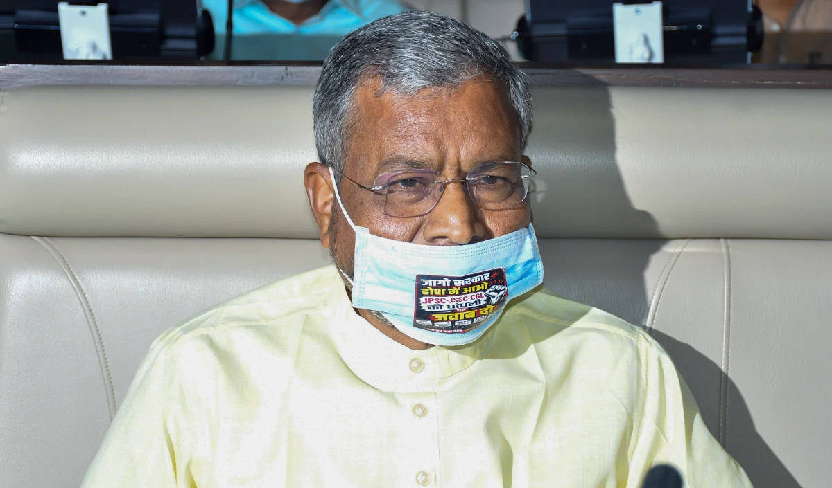JSSC Scam पर Babulal Marandi का Jharkhand सरकार पर हमला, बोले - CBI जांच से क्यों डर रहे?