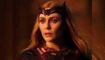 मां बनने की खबरों के बीच बच्चे के साथ दिखीं Elizabeth Olsen, तस्वीरें चर्चा में